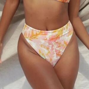 NWT Stone Fox Swim Sumatra Bottom in Hot Tropix Size XL